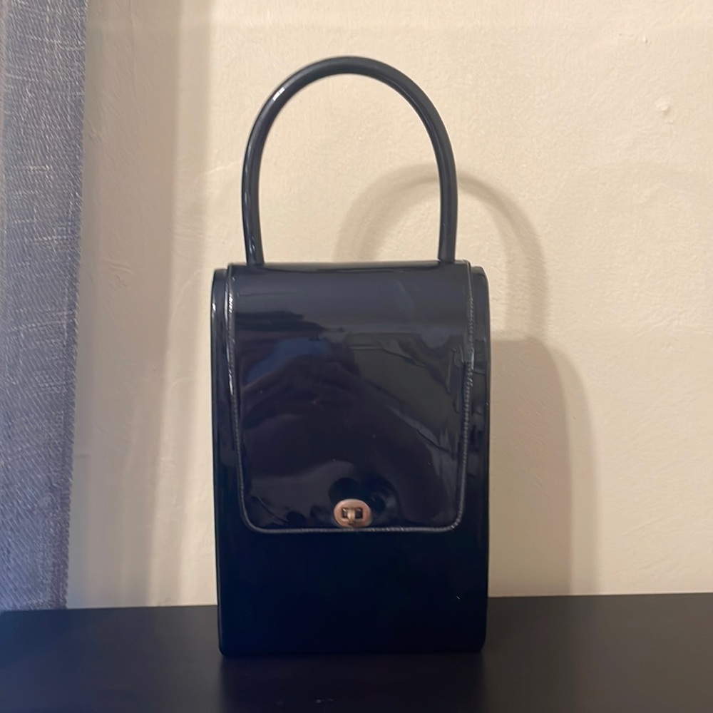 Vintage black pattern leather purse